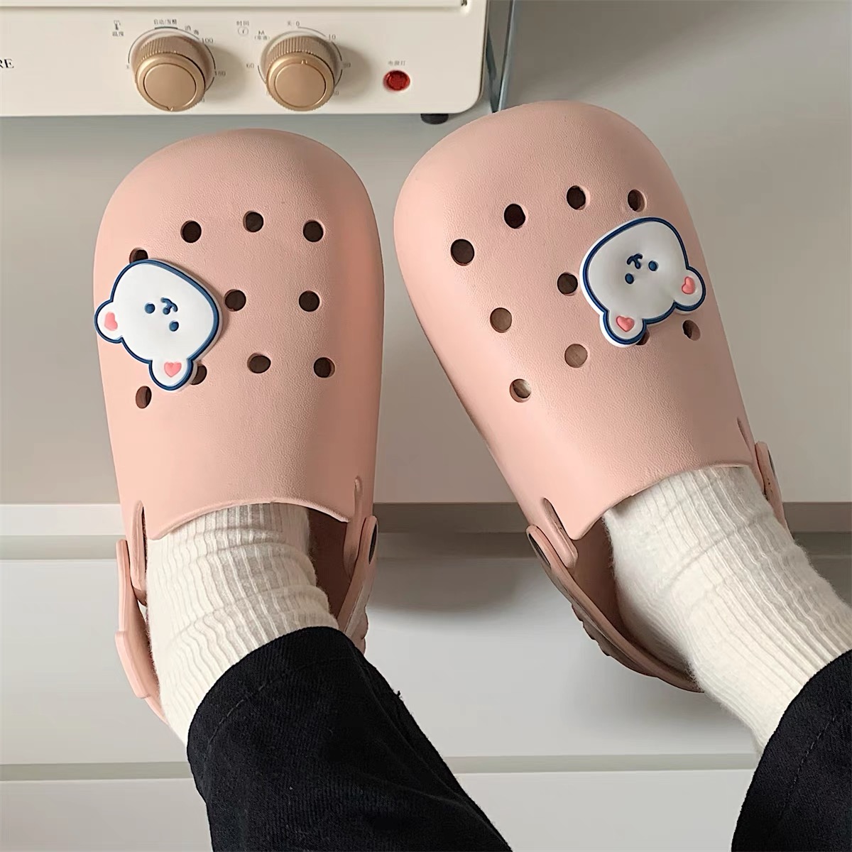 Cold summer crocs SNZZ318 images